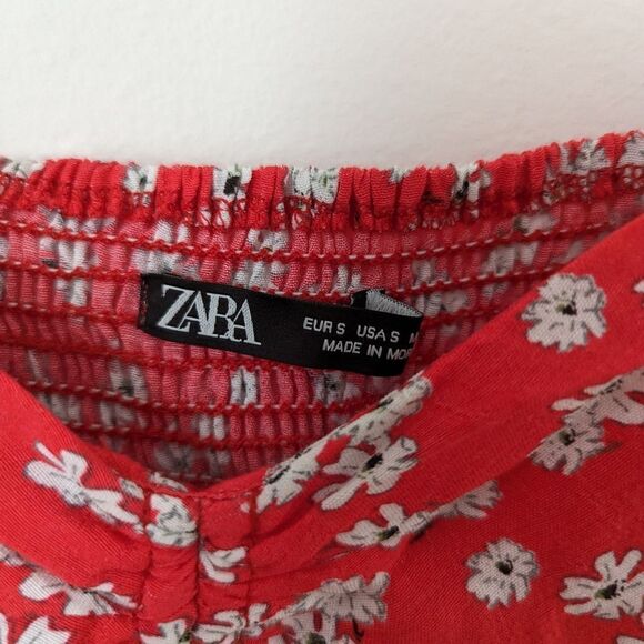 Zara red white floral ruched cinch tie front smocked cap sleeve crop top - Picture 3 of 6